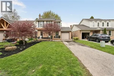 490 Knightsbridge Crescent Ancaster ON L9G 3S5