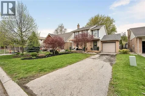 490 Knightsbridge Crescent Ancaster ON L9G 3S5