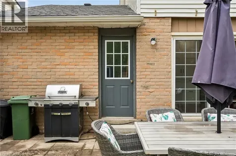 490 Knightsbridge Crescent Ancaster ON L9G 3S5