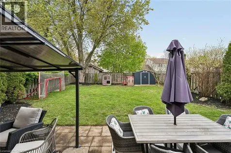 490 Knightsbridge Crescent Ancaster ON L9G 3S5