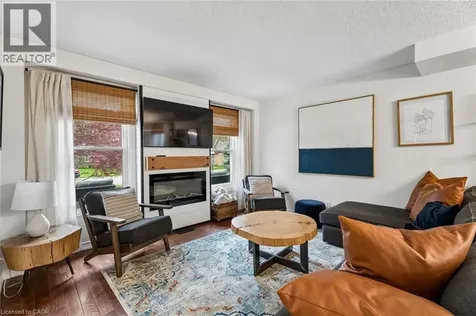 490 Knightsbridge Crescent Ancaster ON L9G 3S5