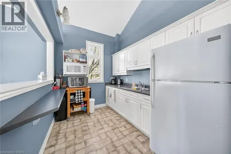 3328 Dustan Street Vineland ON L0R 2E0