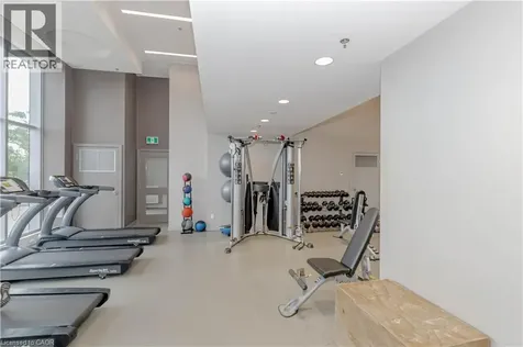2093 Fairview Street Burlington ON L7M 3W8