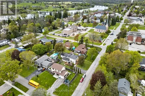 35 Ottawa Street South Haldimand ON N0A 1E0