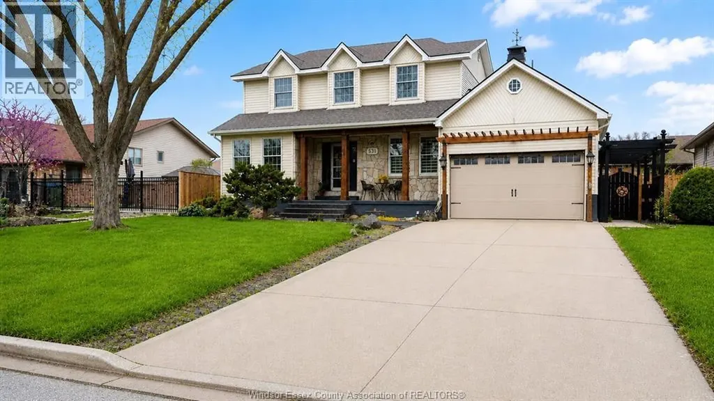 531 Gary Avenue Lasalle ON N9J 3C9