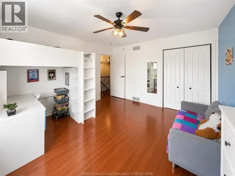 531 Gary Avenue Lasalle ON N9J 3C9