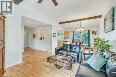 8 Beach Road Lowbanks ON N0A 1K0