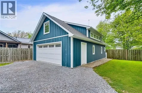 8 Beach Road Lowbanks ON N0A 1K0