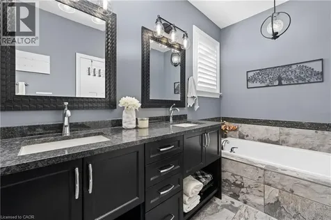 53 Anastasia Boulevard Smithville ON L0R 2A0