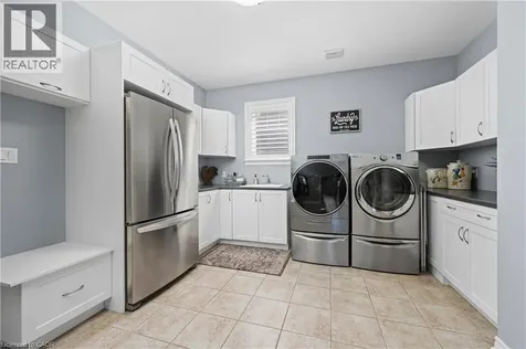 53 Anastasia Boulevard Smithville ON L0R 2A0
