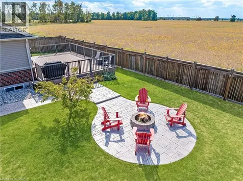 53 Anastasia Boulevard Smithville ON L0R 2A0