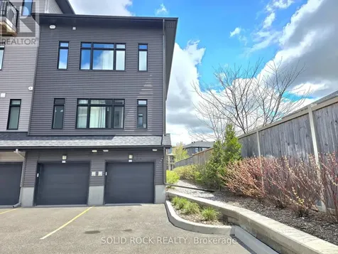 844 Ralph Hennessy Avenue Ottawa ON K1X 0E4