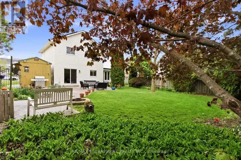 17 Piper Place Haldimand ON N3W 1G9