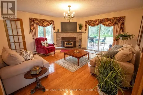 100 Bridle Path East Gwillimbury ON L0G 1V0