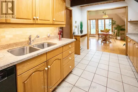 100 Bridle Path East Gwillimbury ON L0G 1V0
