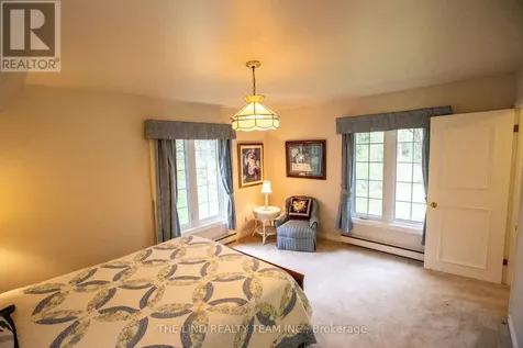 100 Bridle Path East Gwillimbury ON L0G 1V0