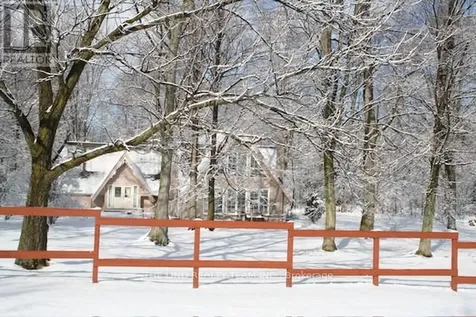100 Bridle Path East Gwillimbury ON L0G 1V0