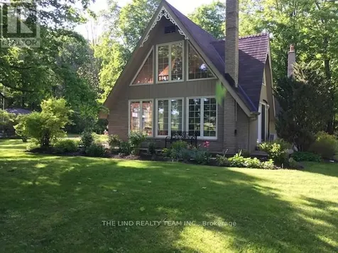 100 Bridle Path East Gwillimbury ON L0G 1V0