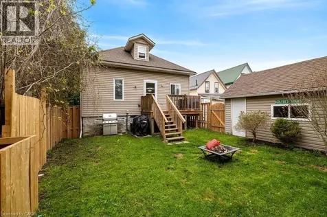 405 John Street Dunnville ON N1A 2R1