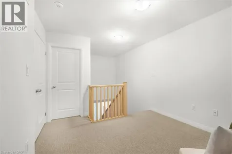 155 Equestrian Way Cambridge ON N3E 0E8