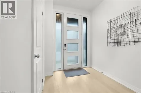 155 Equestrian Way Cambridge ON N3E 0E8