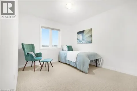 155 Equestrian Way Cambridge ON N3E 0E8