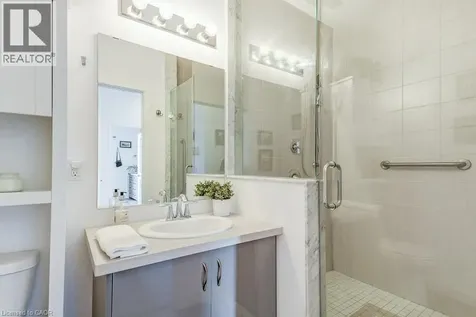 125 Shoreview Place Stoney Creek ON L8E 0K3