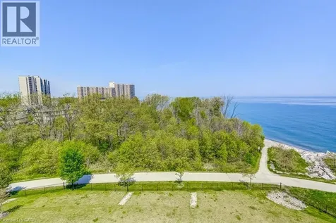 125 Shoreview Place Stoney Creek ON L8E 0K3