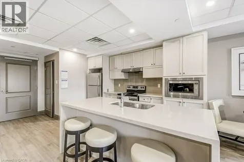 125 Shoreview Place Stoney Creek ON L8E 0K3