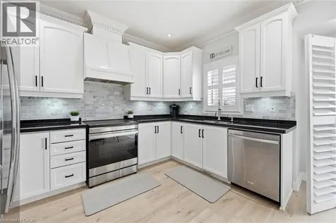 4191 Fuller Crescent Burlington ON L7M 0M5