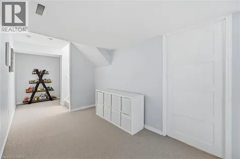 4191 Fuller Crescent Burlington ON L7M 0M5