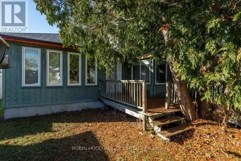 10 Lucy Street Penetanguishene ON L9M 1K7