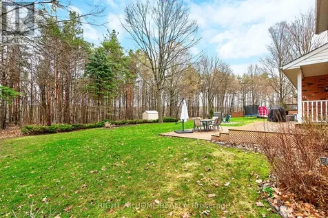 77 Cambridge Street Penetanguishene ON L9M 1G7