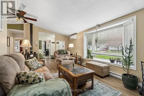 1 Allen Drive South Wasaga Beach ON L9Z 1K5