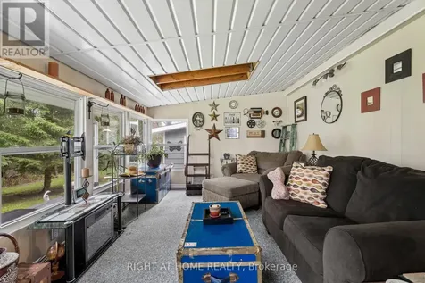 1 Allen Drive South Wasaga Beach ON L9Z 1K5
