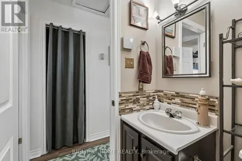 1 Allen Drive South Wasaga Beach ON L9Z 1K5