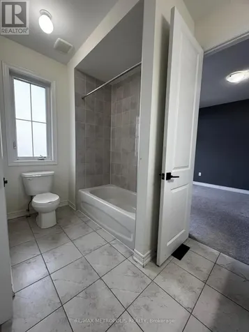 133 Auckland Drive Whitby ON L1P 0H4