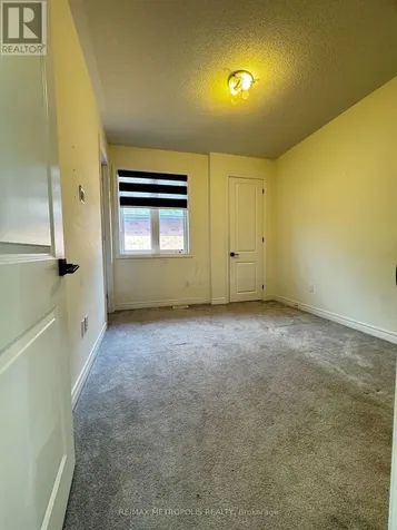 133 Auckland Drive Whitby ON L1P 0H4