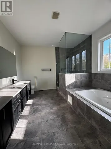 133 Auckland Drive Whitby ON L1P 0H4