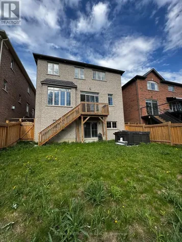 133 Auckland Drive Whitby ON L1P 0H4
