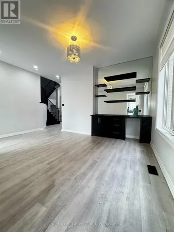 133 Auckland Drive Whitby ON L1P 0H4