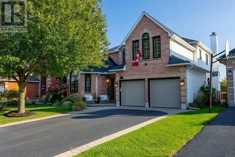 1409 Talcy Crescent East Ottawa ON K4A 3C5