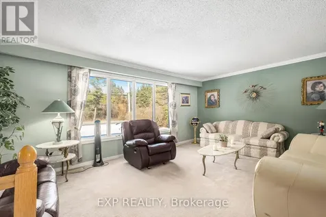 3836 Leitrim Road Ottawa ON K1G 3N4