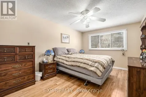 3836 Leitrim Road Ottawa ON K1G 3N4