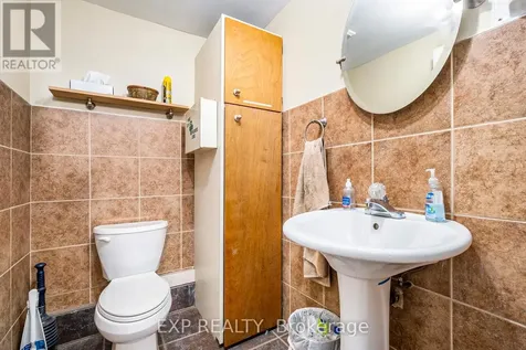 3836 Leitrim Road Ottawa ON K1G 3N4