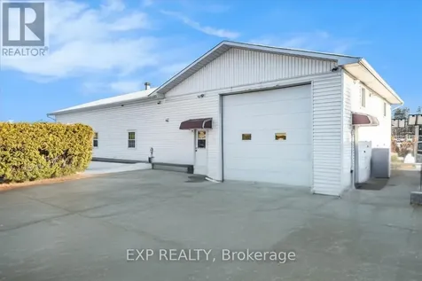 3836 Leitrim Road Ottawa ON K1G 3N4