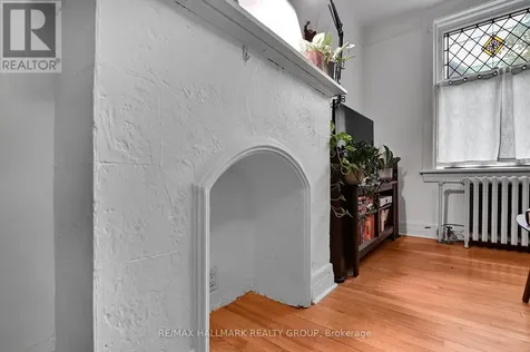 61 Cartier Street Ottawa ON K2P 1J4