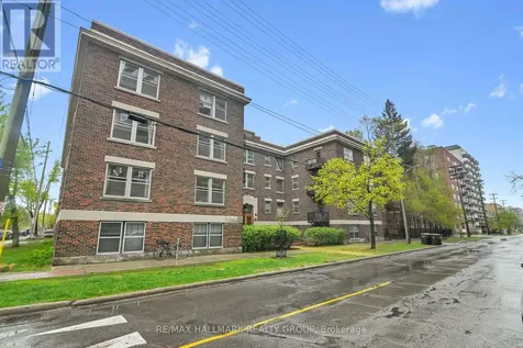 61 Cartier Street Ottawa ON K2P 1J4