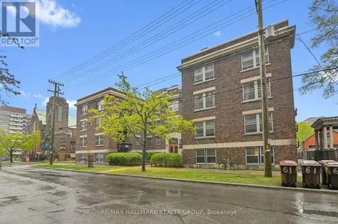 61 Cartier Street Ottawa ON K2P 1J4