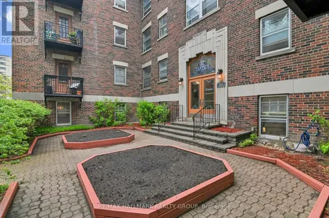 61 Cartier Street Ottawa ON K2P 1J4